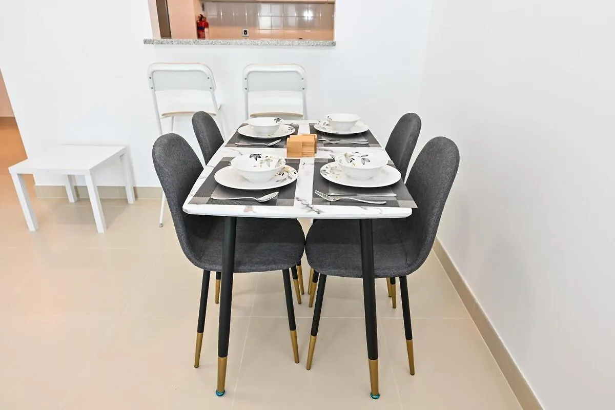 Stylish 1Br Apartment - Central Location In Jvc - Balcony - Holiday Boulevard Dubai United Arab Emirates